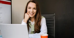 Digital Wellness Habits for People Working Long Hours Online